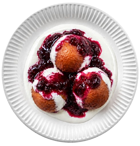 Papanași cu smântână și dulceață – 200 g